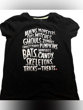 🎆🎇3 for $9 Halloween Cat and Jack black and white Kids t-shirt- size XS/4/5